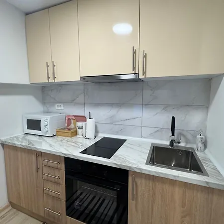 Moon Downtown Apartment 5 Minutes Walk Around Everything Important Sarajevo Exterior photo